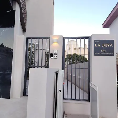 La Joya Luxury Carihuela Torremolinos