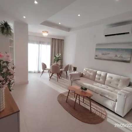 La Joya Luxury Carihuela *